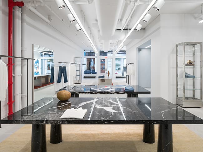 FASHION FLOOR