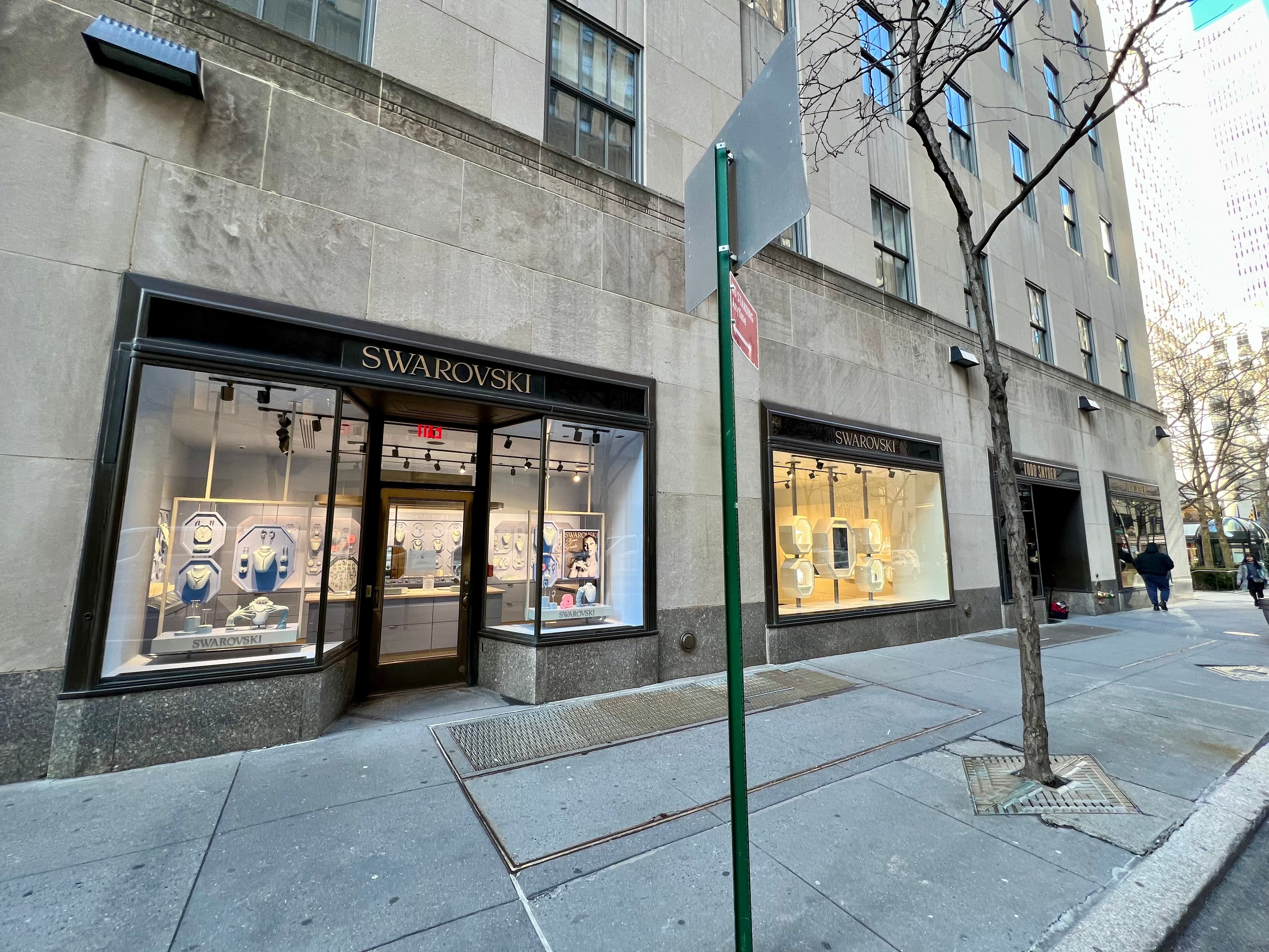 STORE ENTRANCE