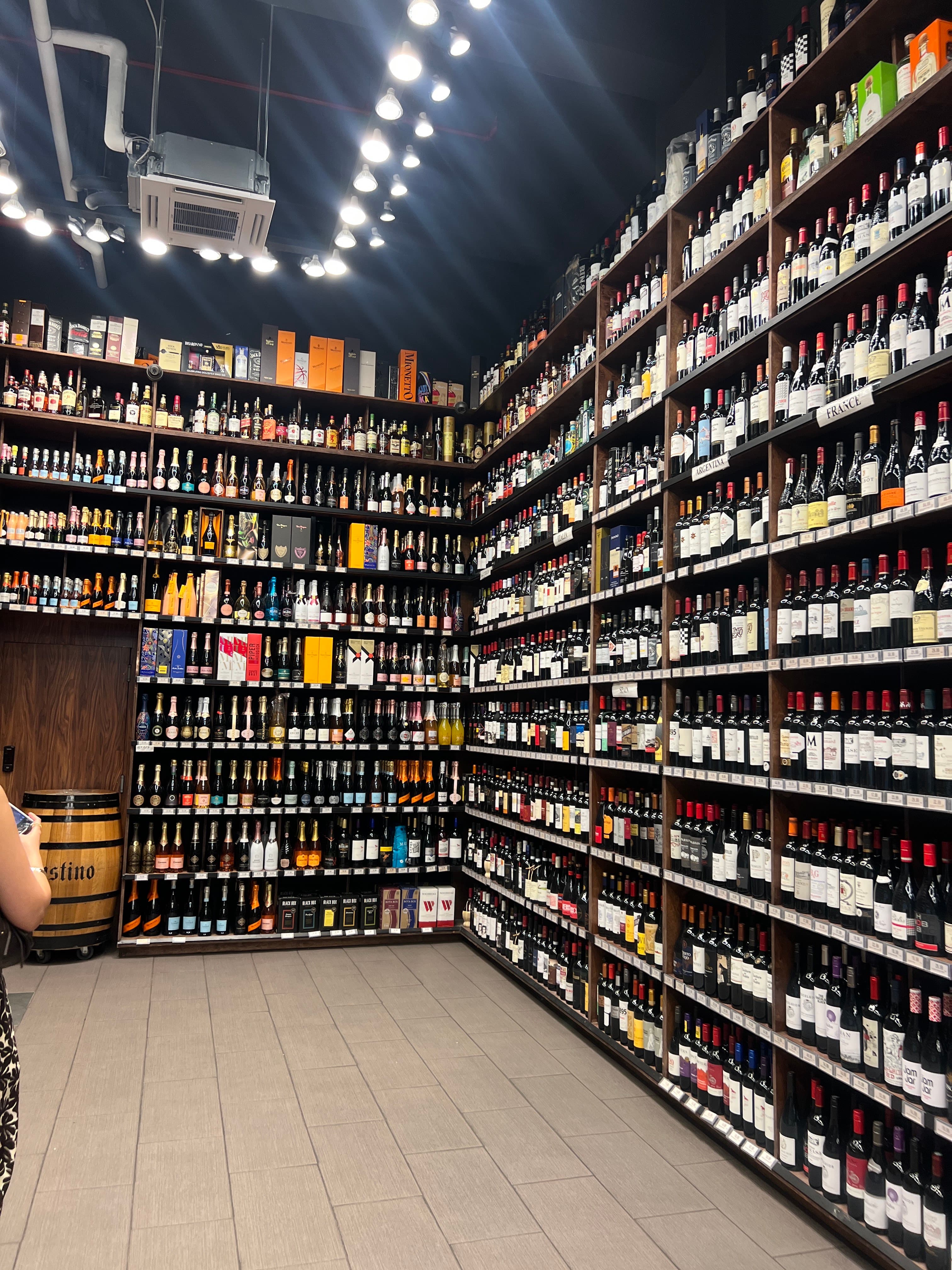 BOTTLE WALLS