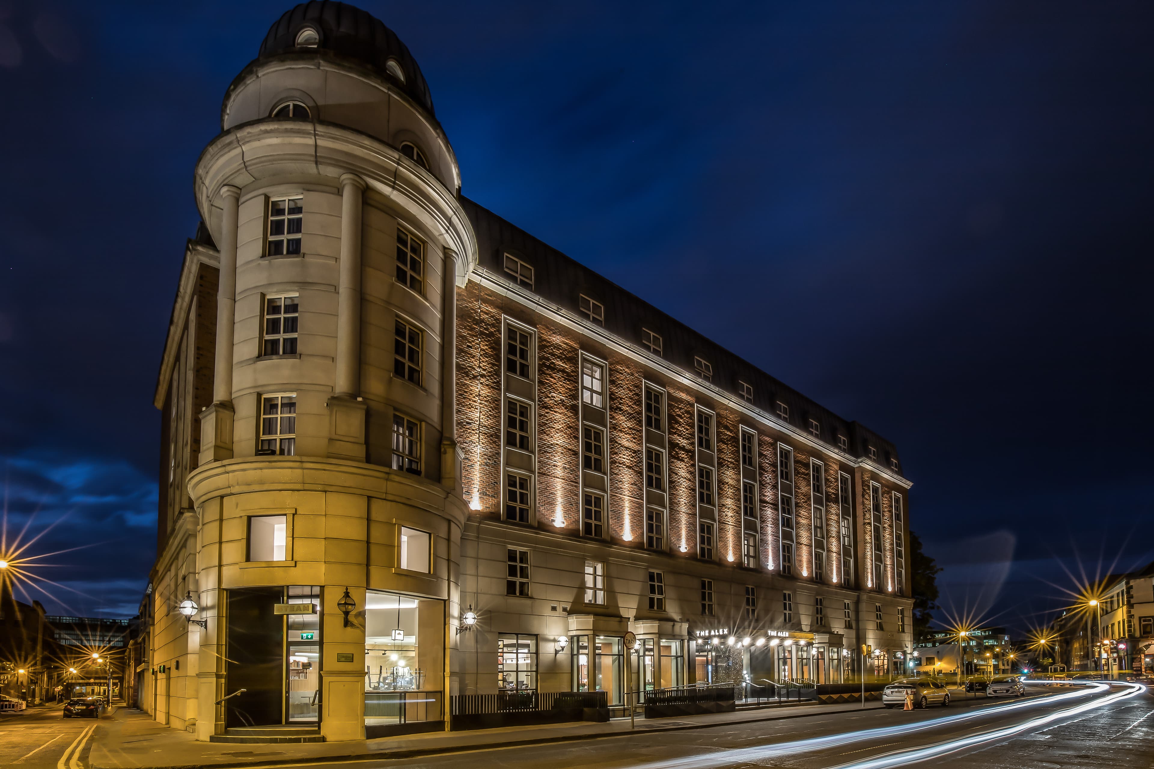 THE ALEX HOTEL