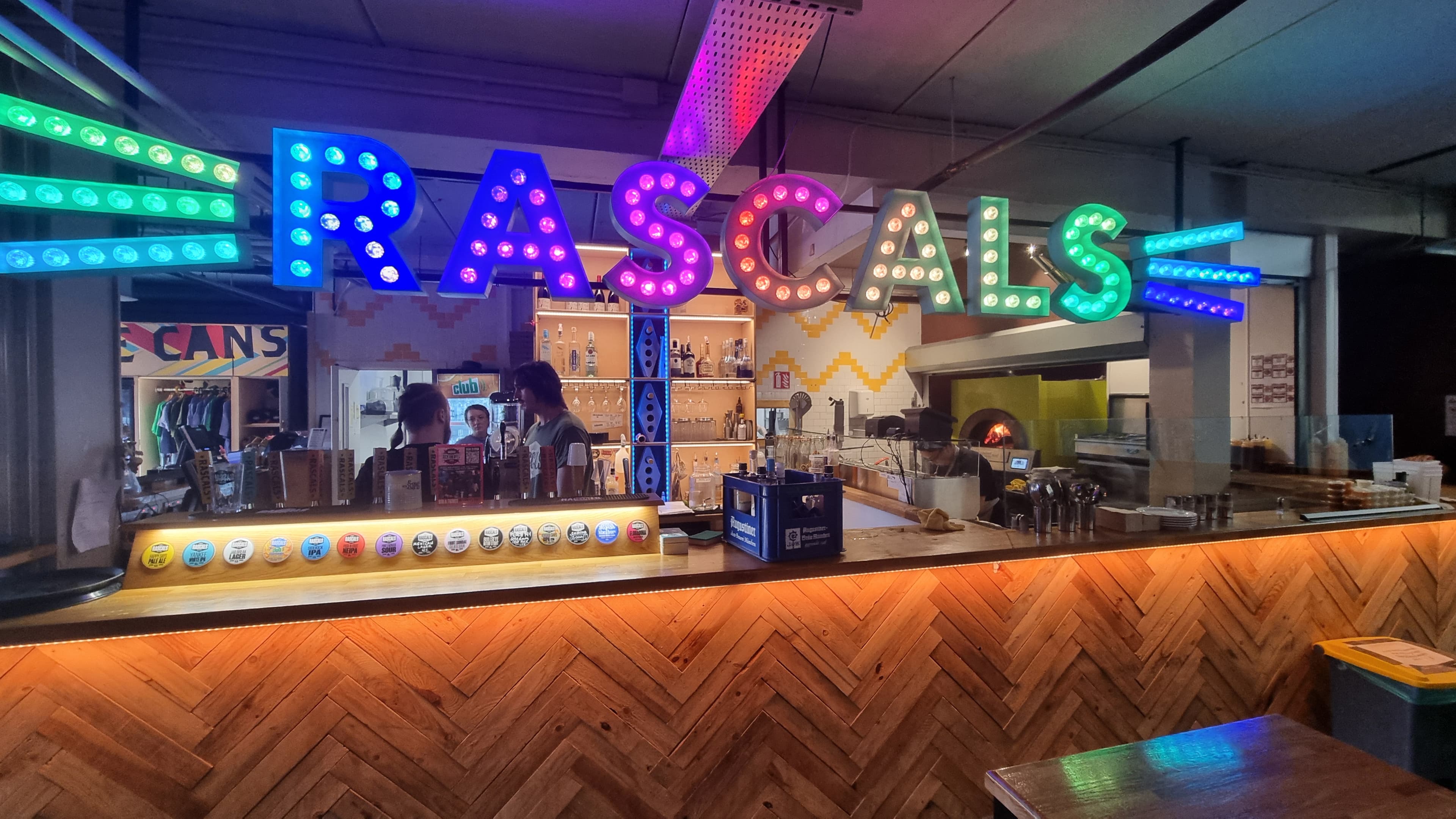 THE RESTAURANT BAR