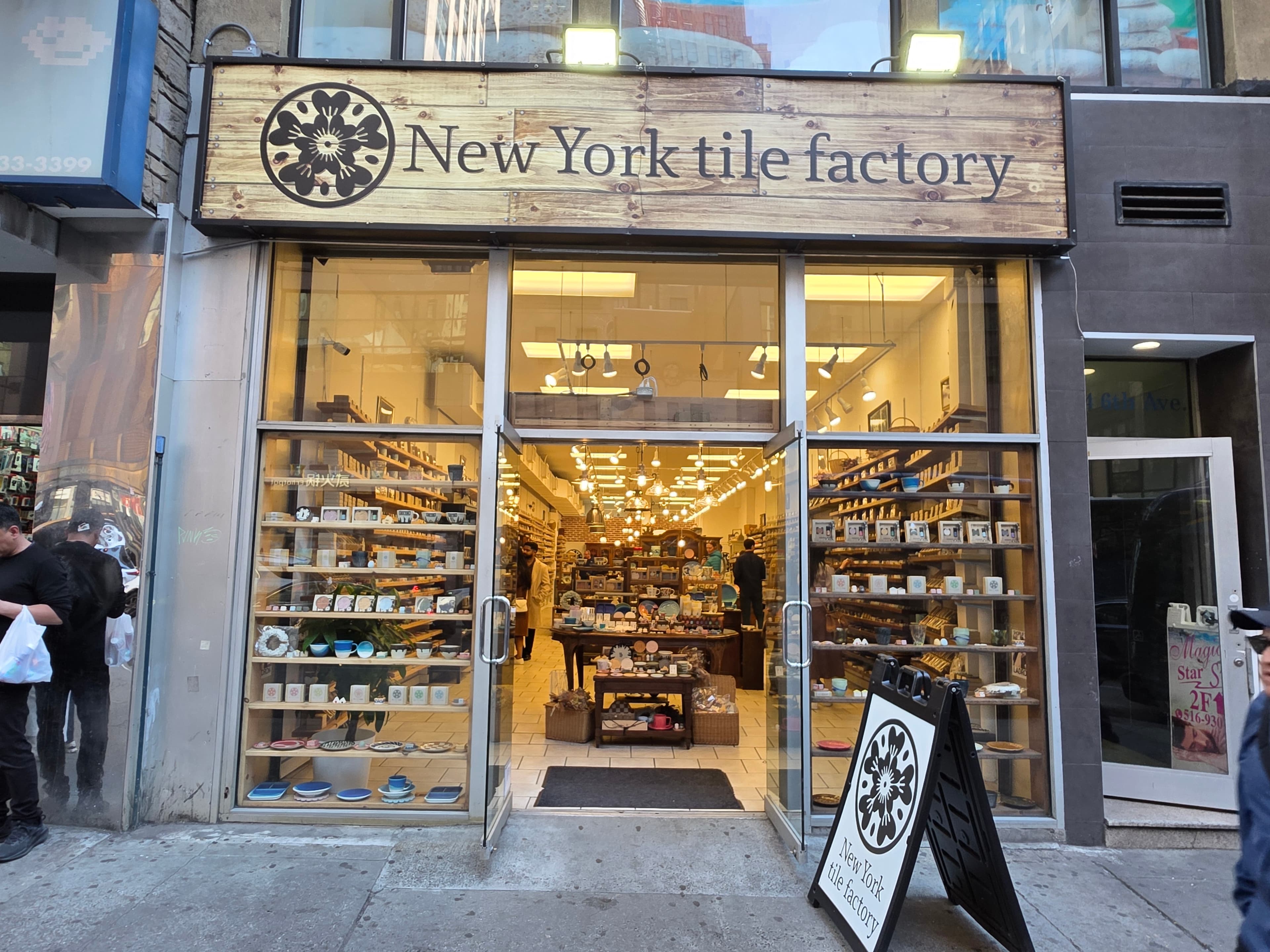 THE STOREFRONT