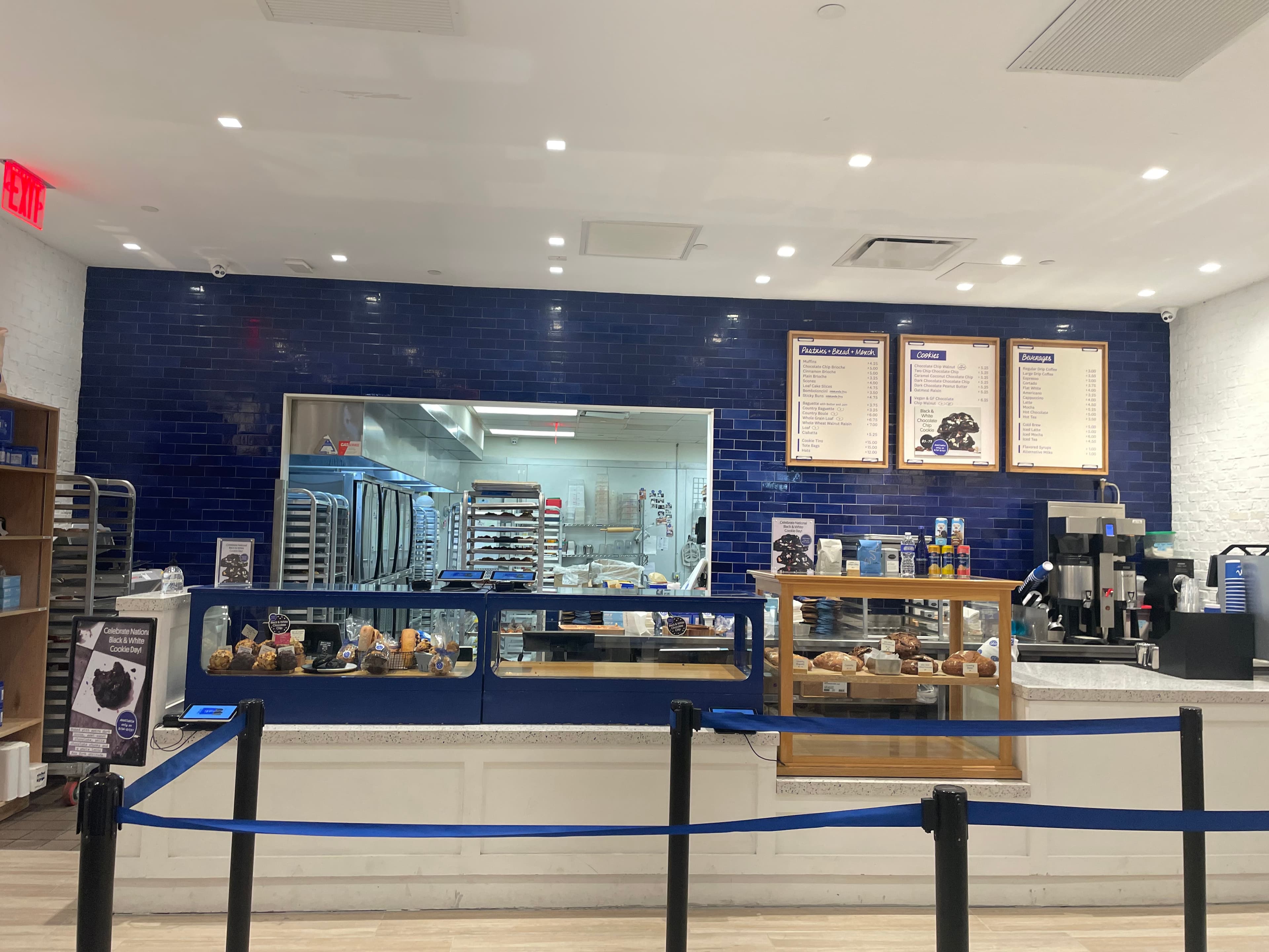 CUSTOMER COUNTER