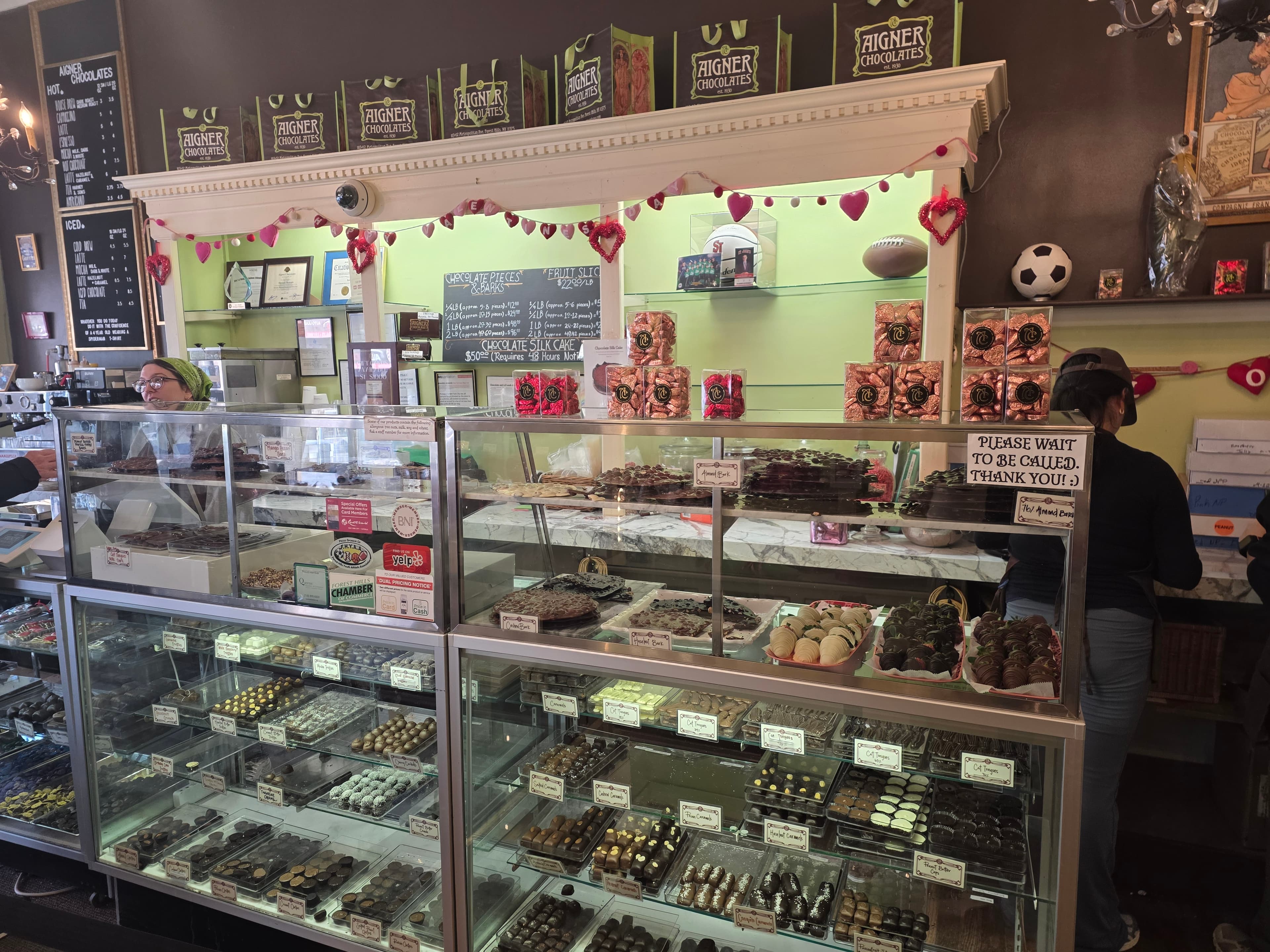 THE DISPLAY COUNTER