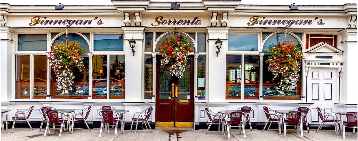 PUB FRONT