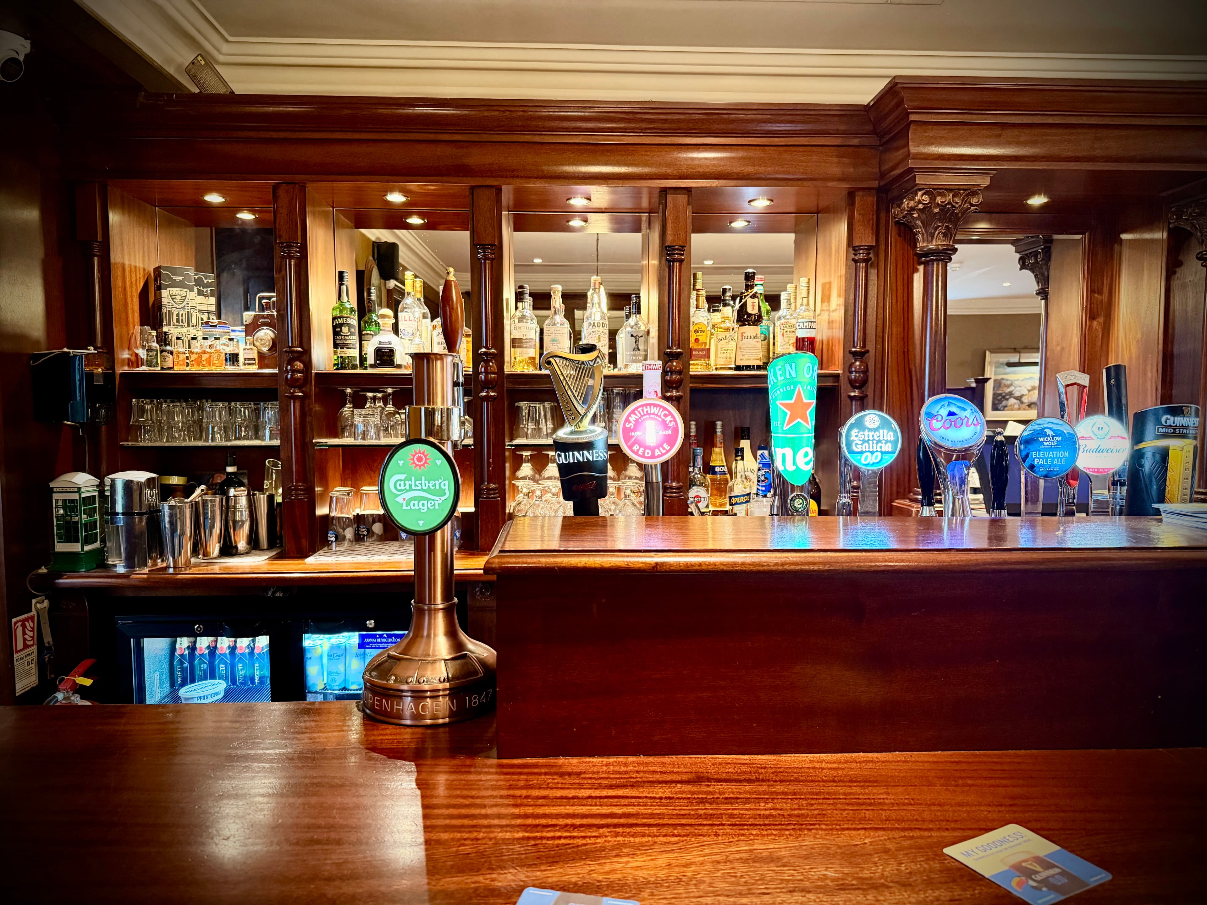 THE BAR COUNTER