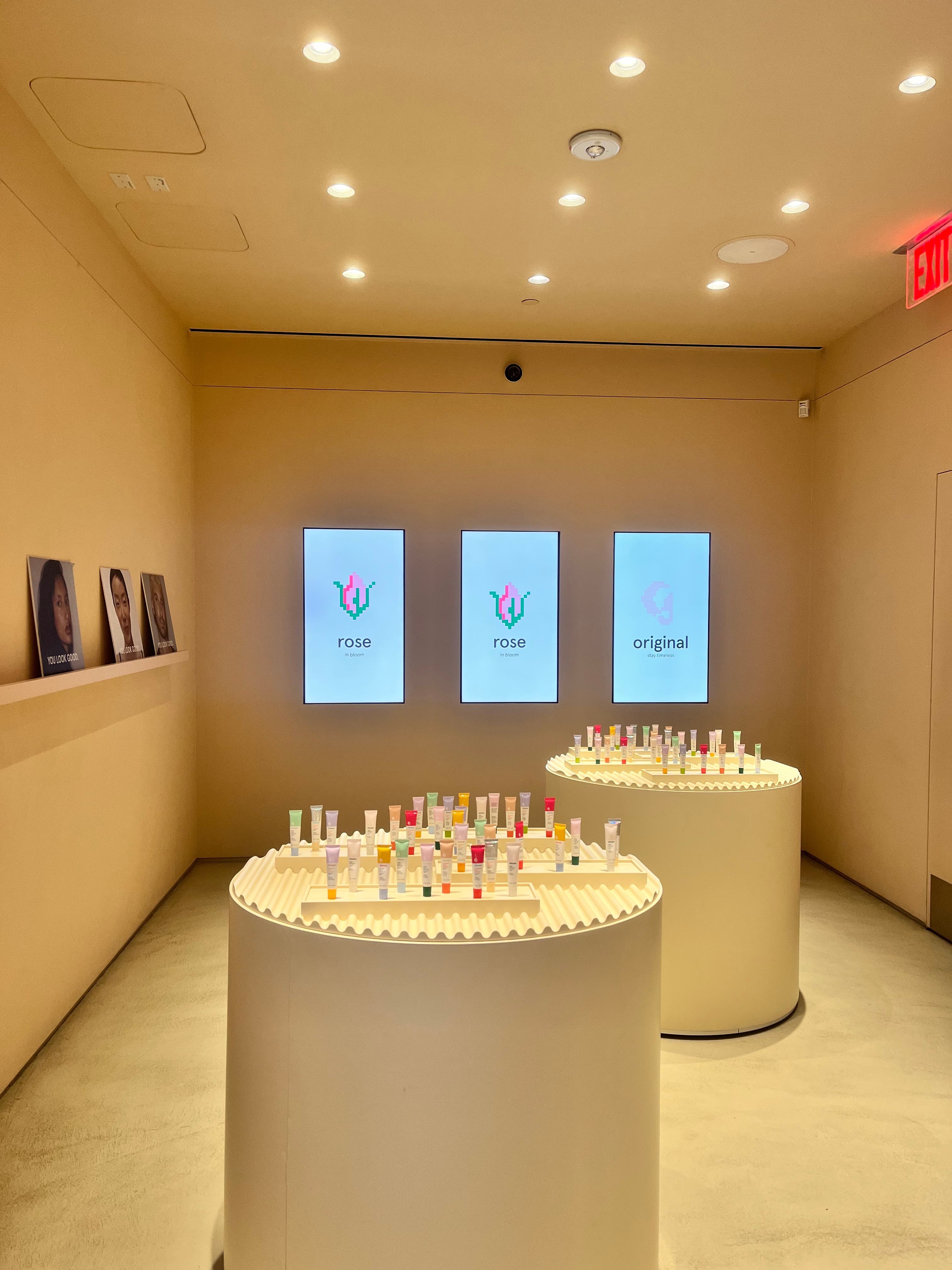 PRODUCT DISPLAY ROOM