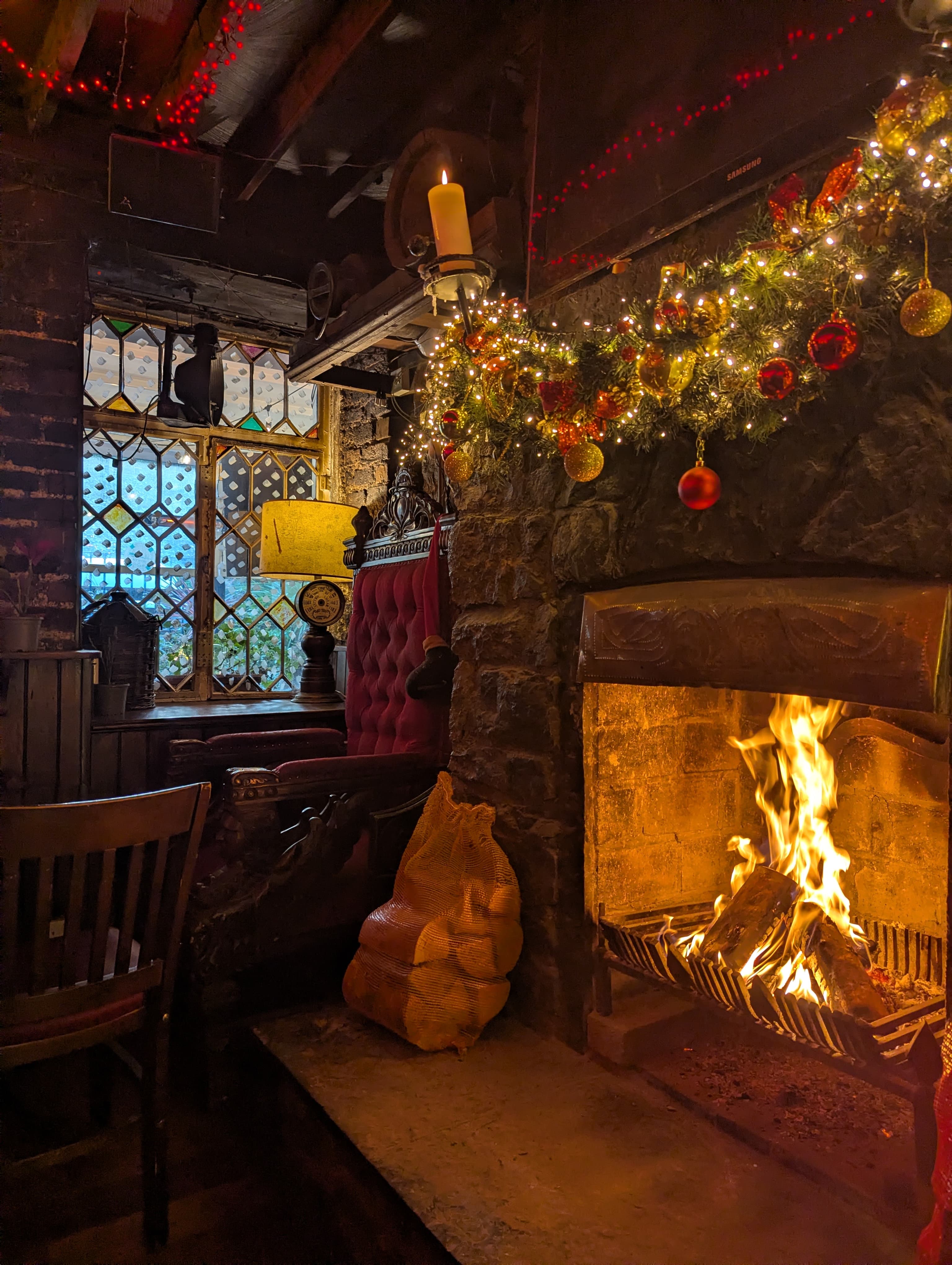 FIREPLACE SEATING