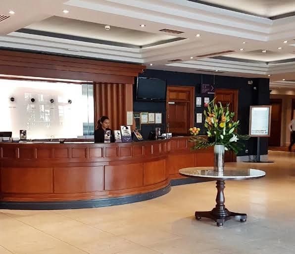 HOTEL RECEPTION