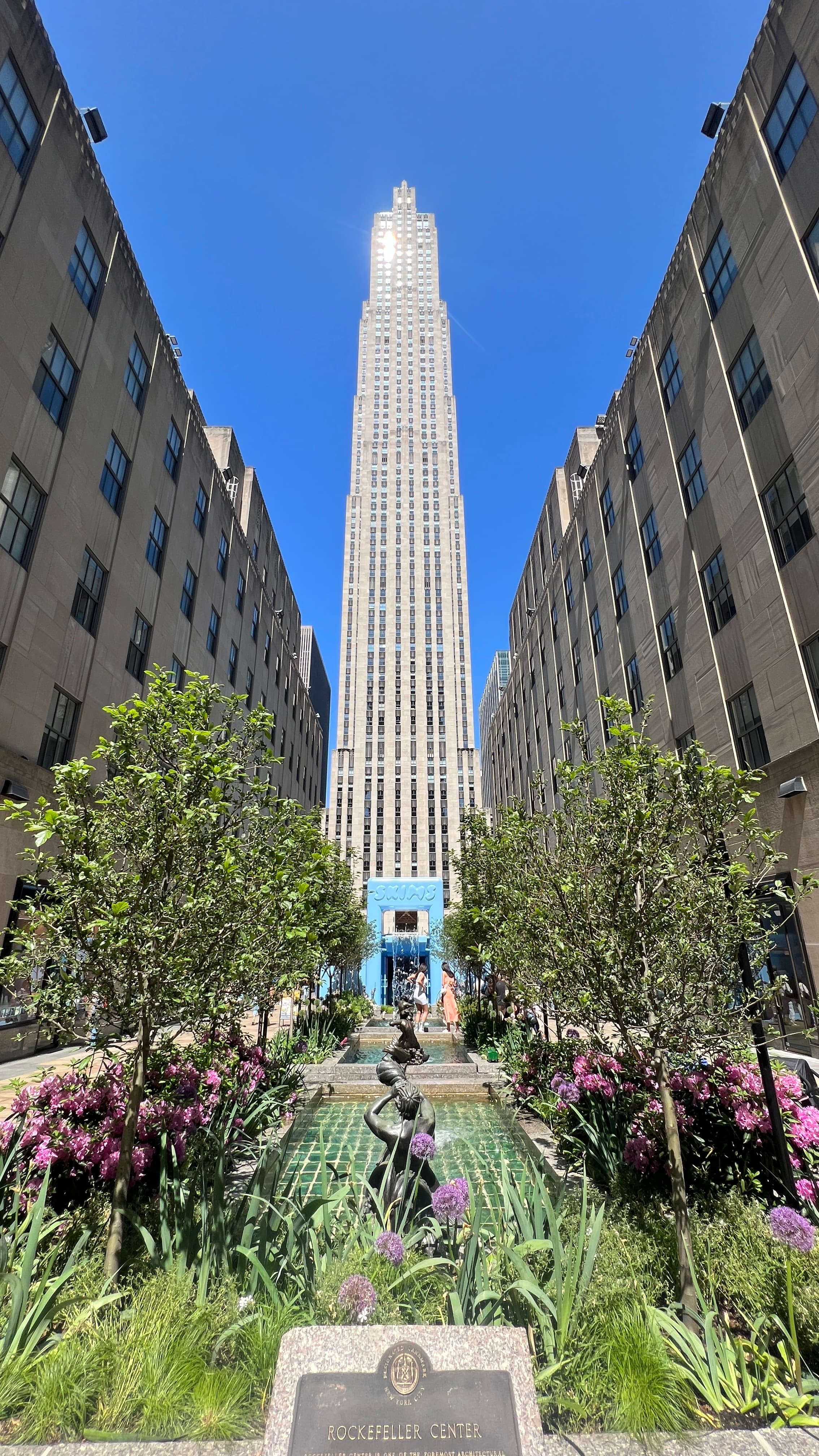 CHANNEL GARDENS