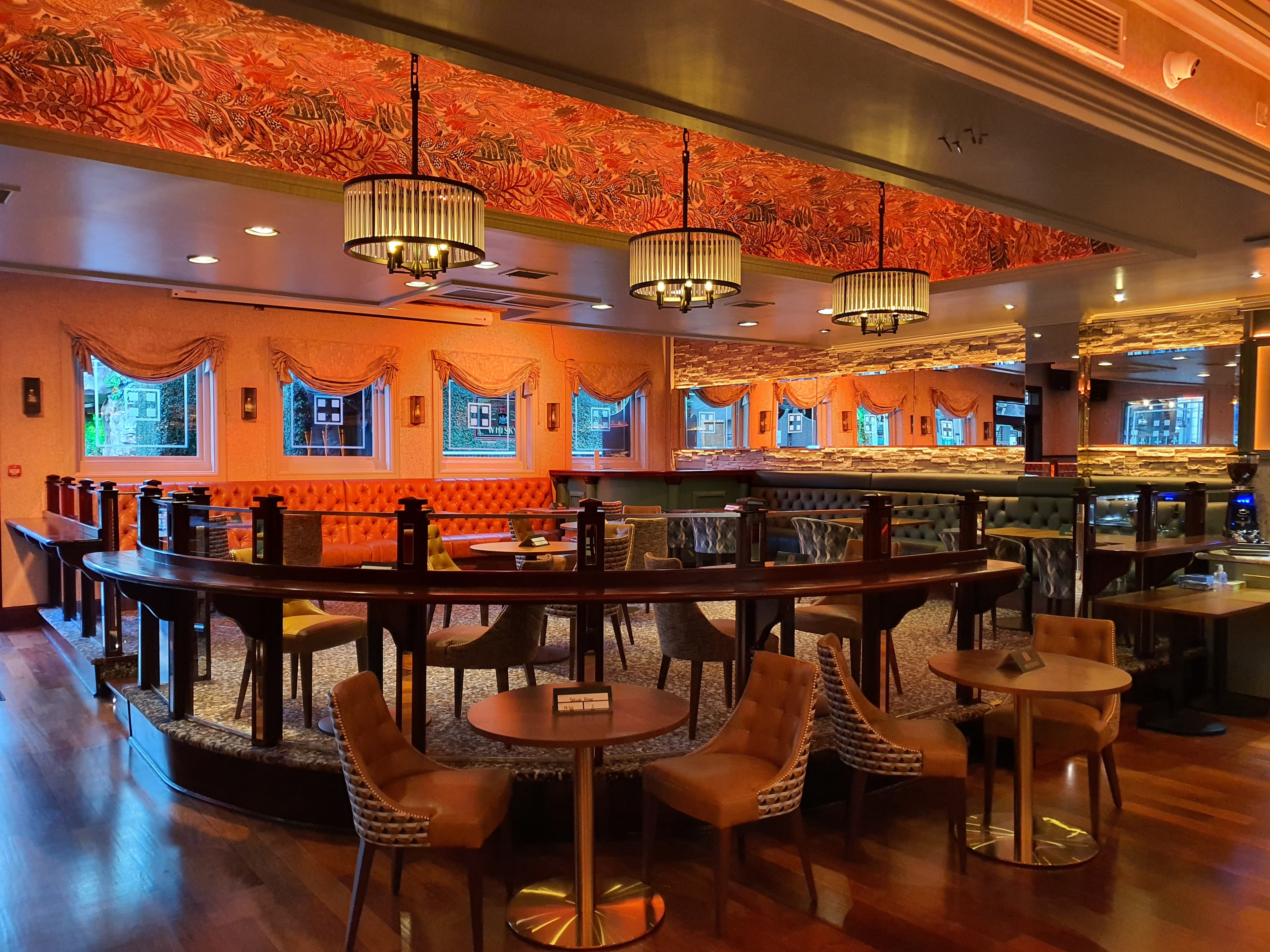 HOTEL RESTAURANT