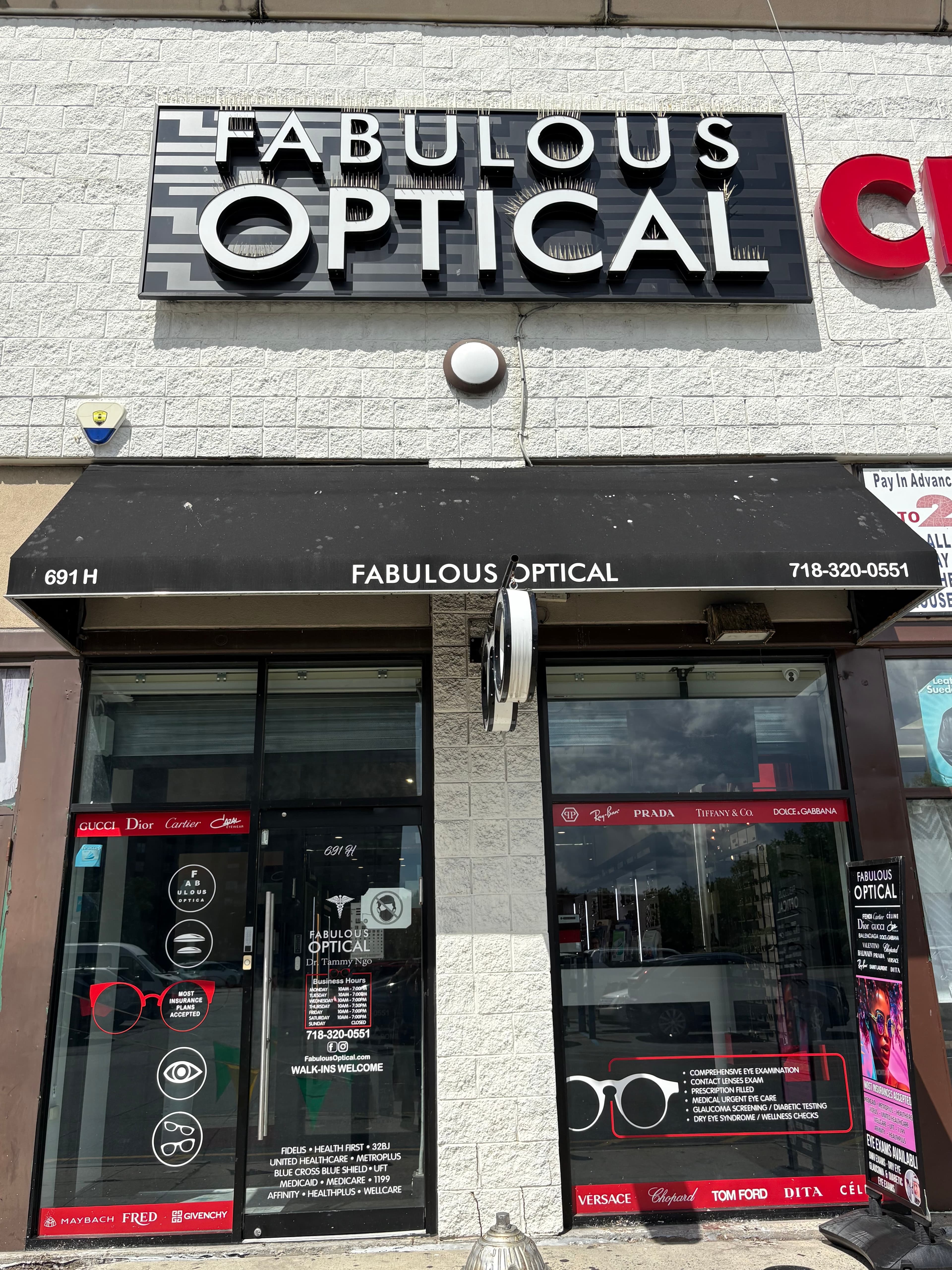 STORE ENTRANCE