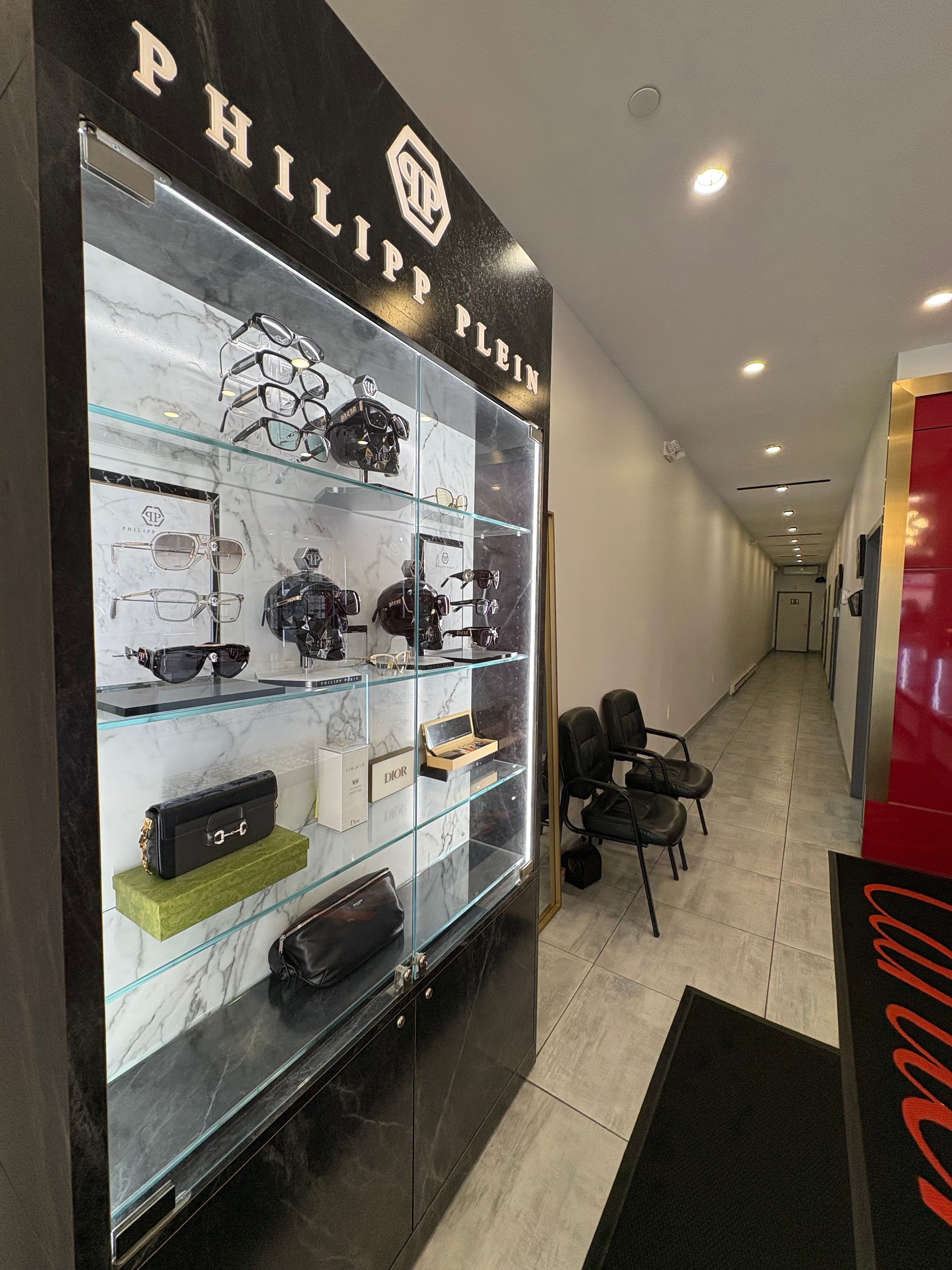 DESIGNER EYEWEAR