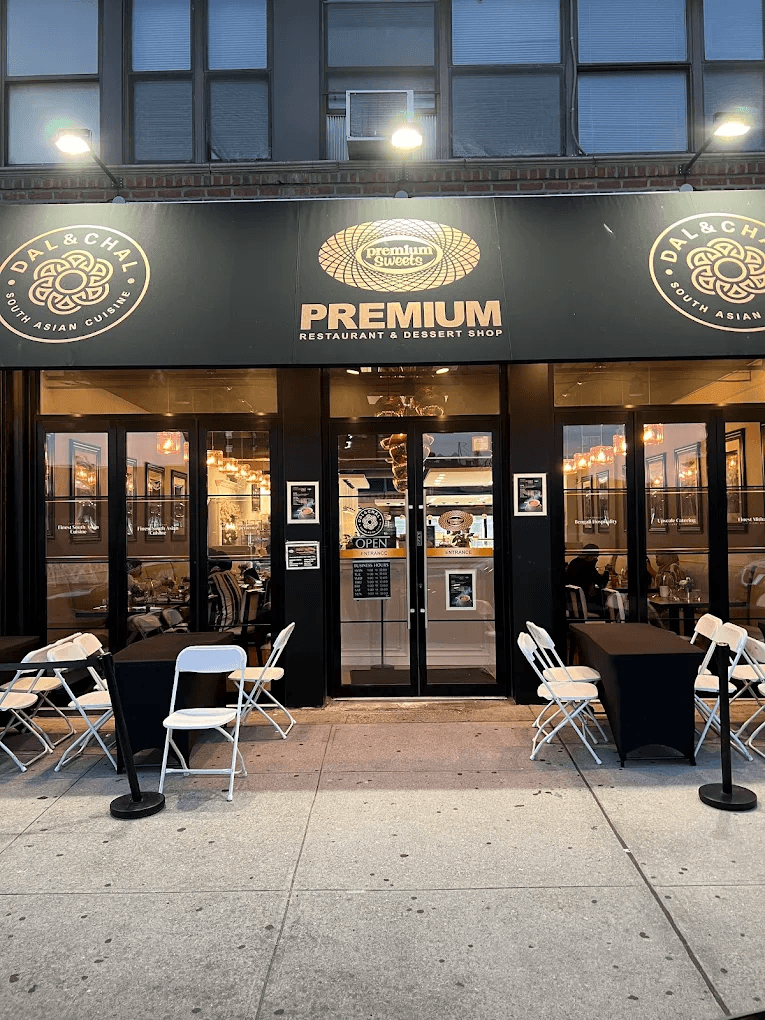 PREMIUM STOREFRONT