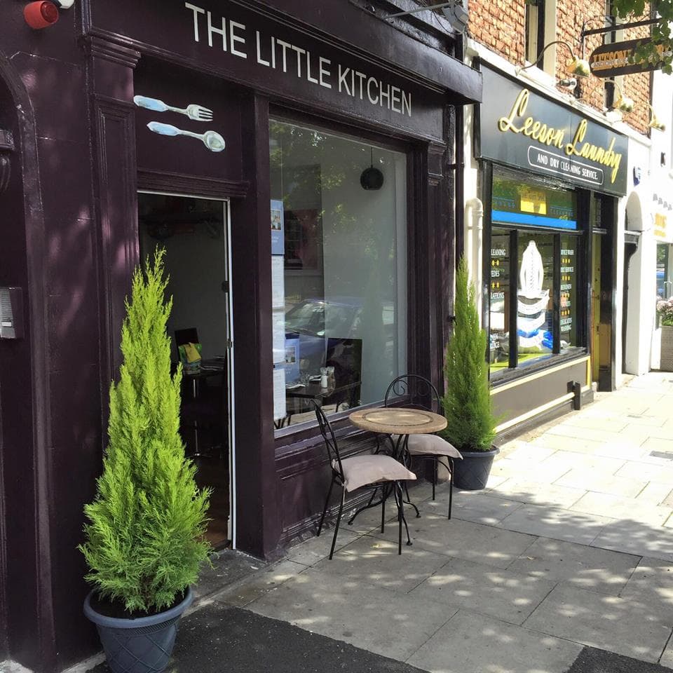 RESTAURANT ENTRANCE
