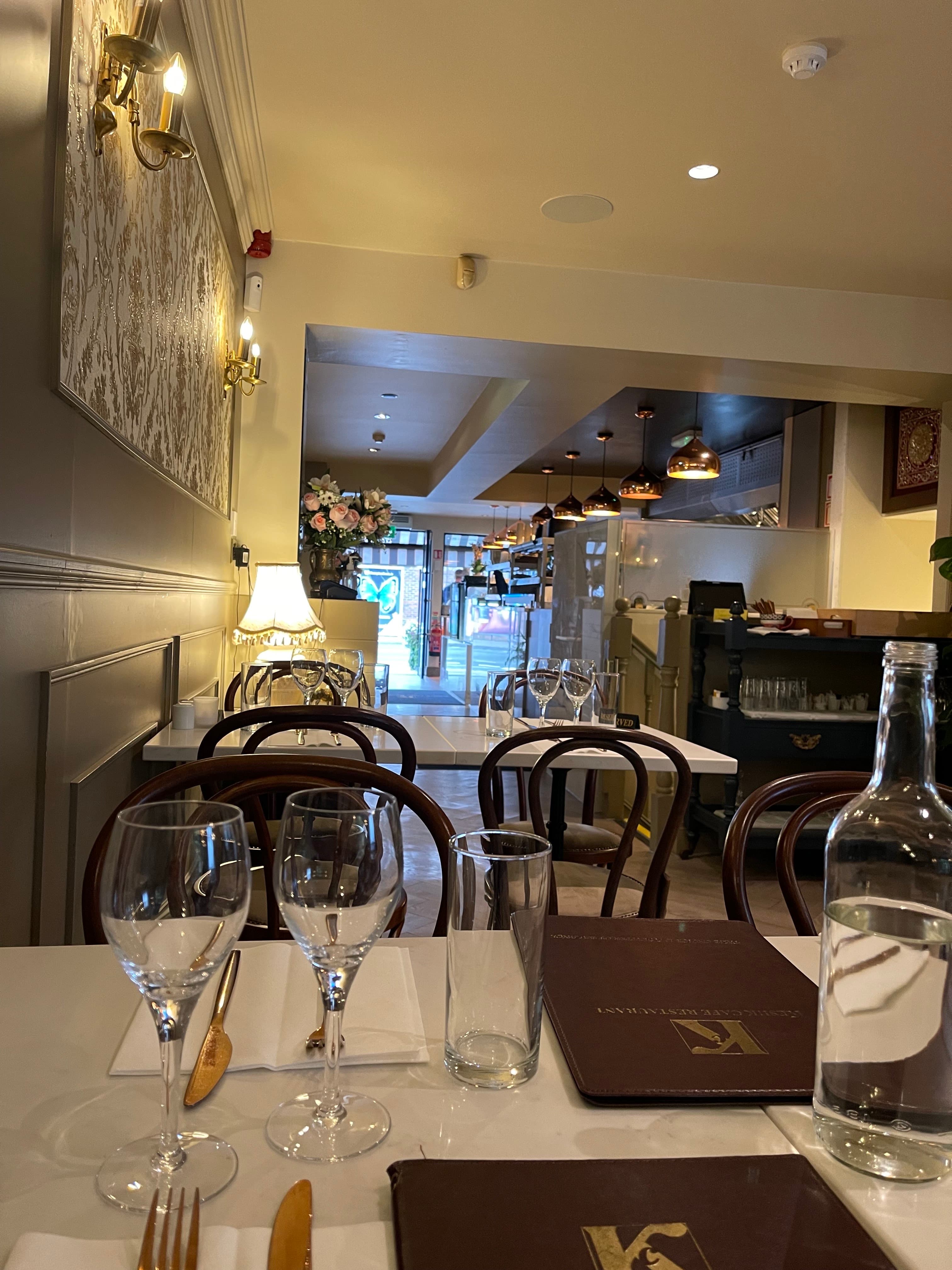 THE DINING ROOM