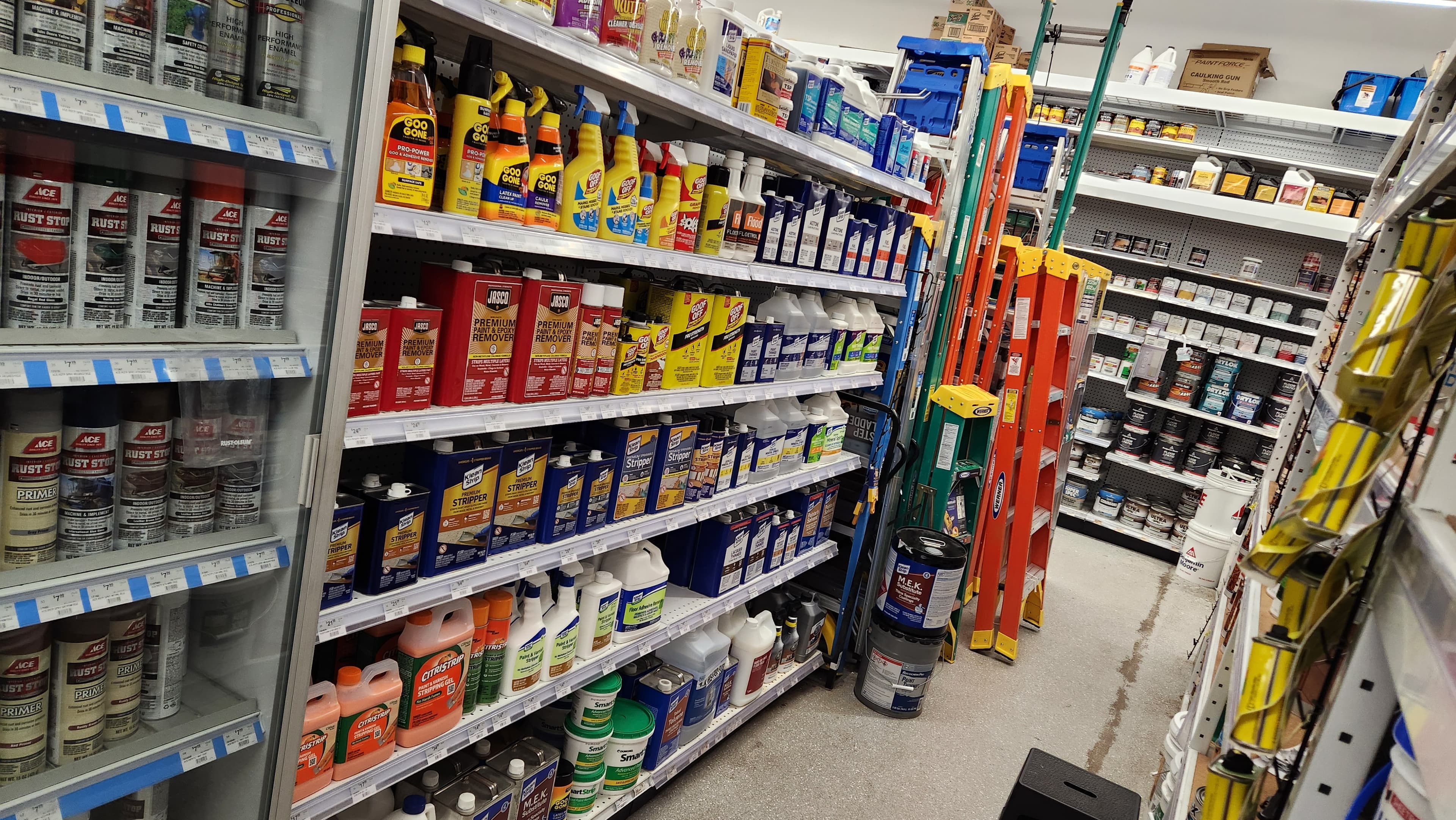 PAINT AISLE
