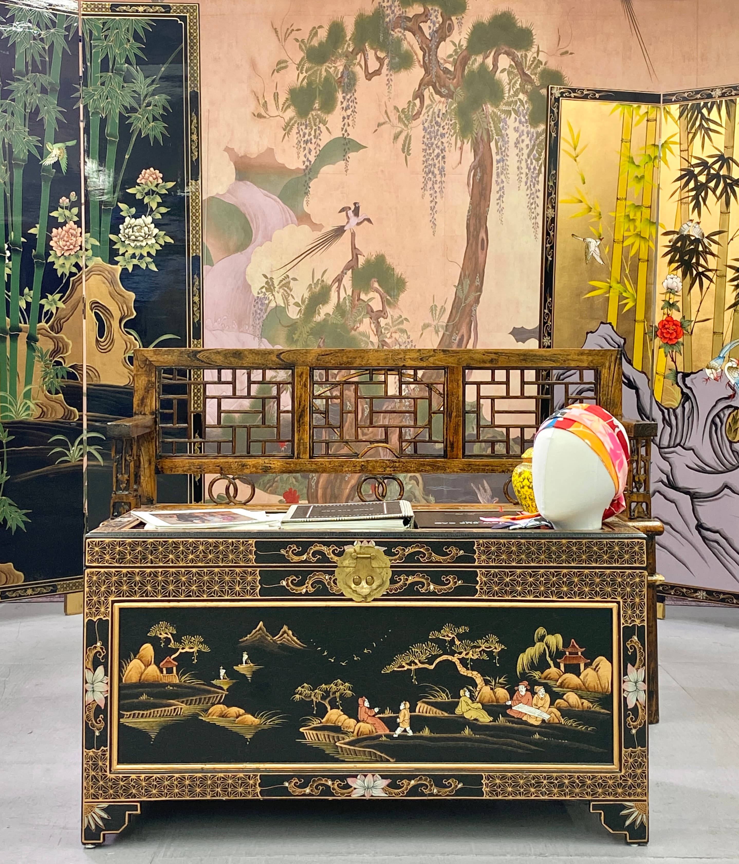 THE BOUTIQUE INTERIOR
