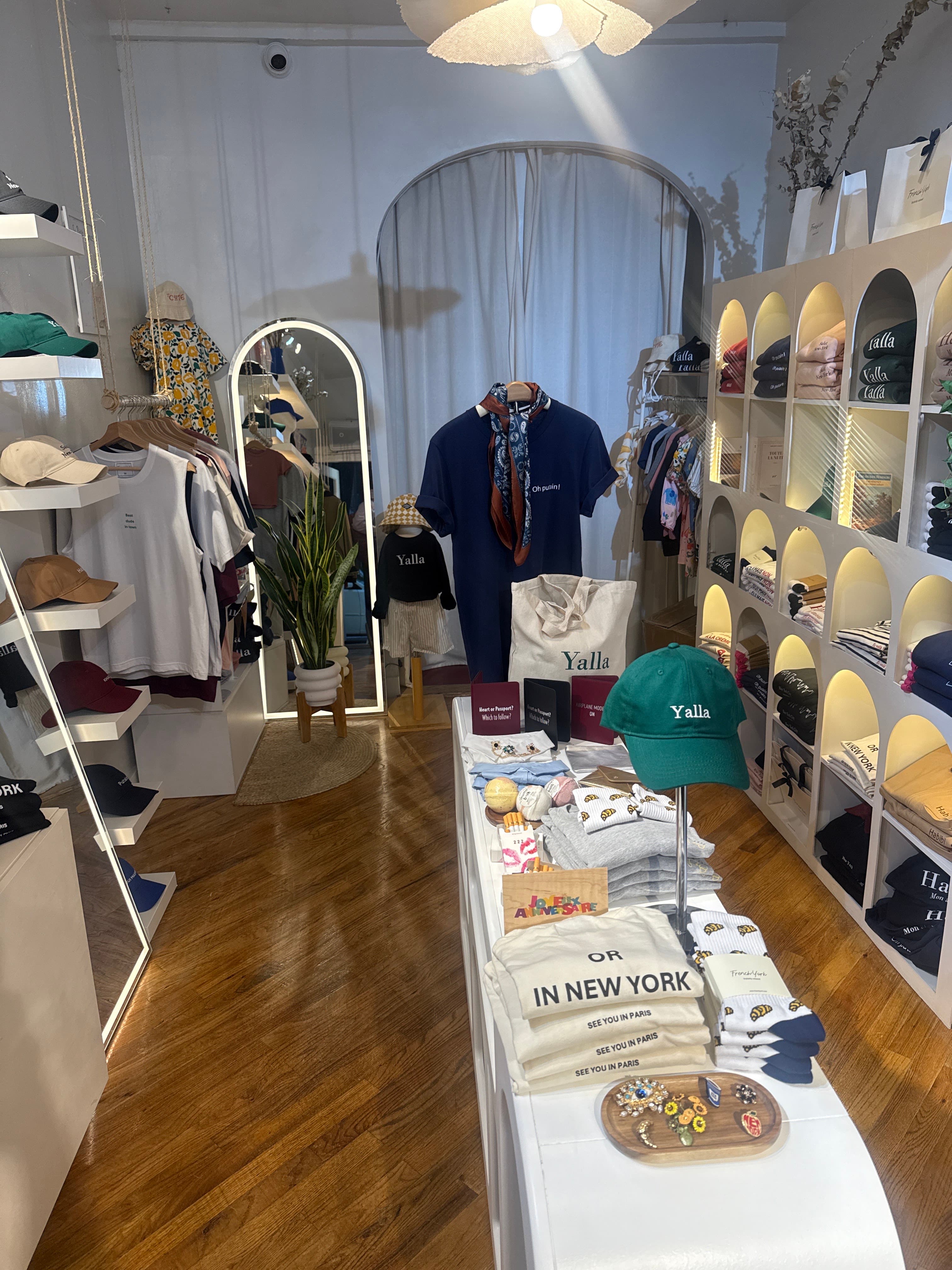 THE BOUTIQUE FLOOR